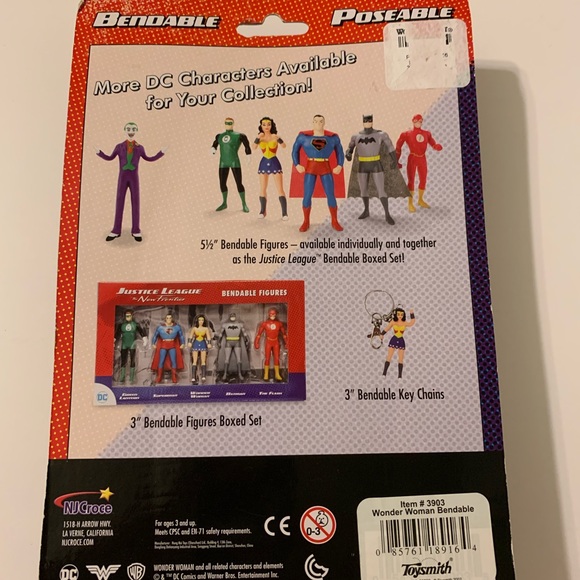 Wonder Woman Figure - Picture 6 of 8